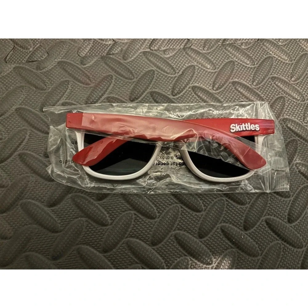 New Skittles Rainbow Red‎ Yellow Green Classic Unisex Plastic Sunglasses Pride
